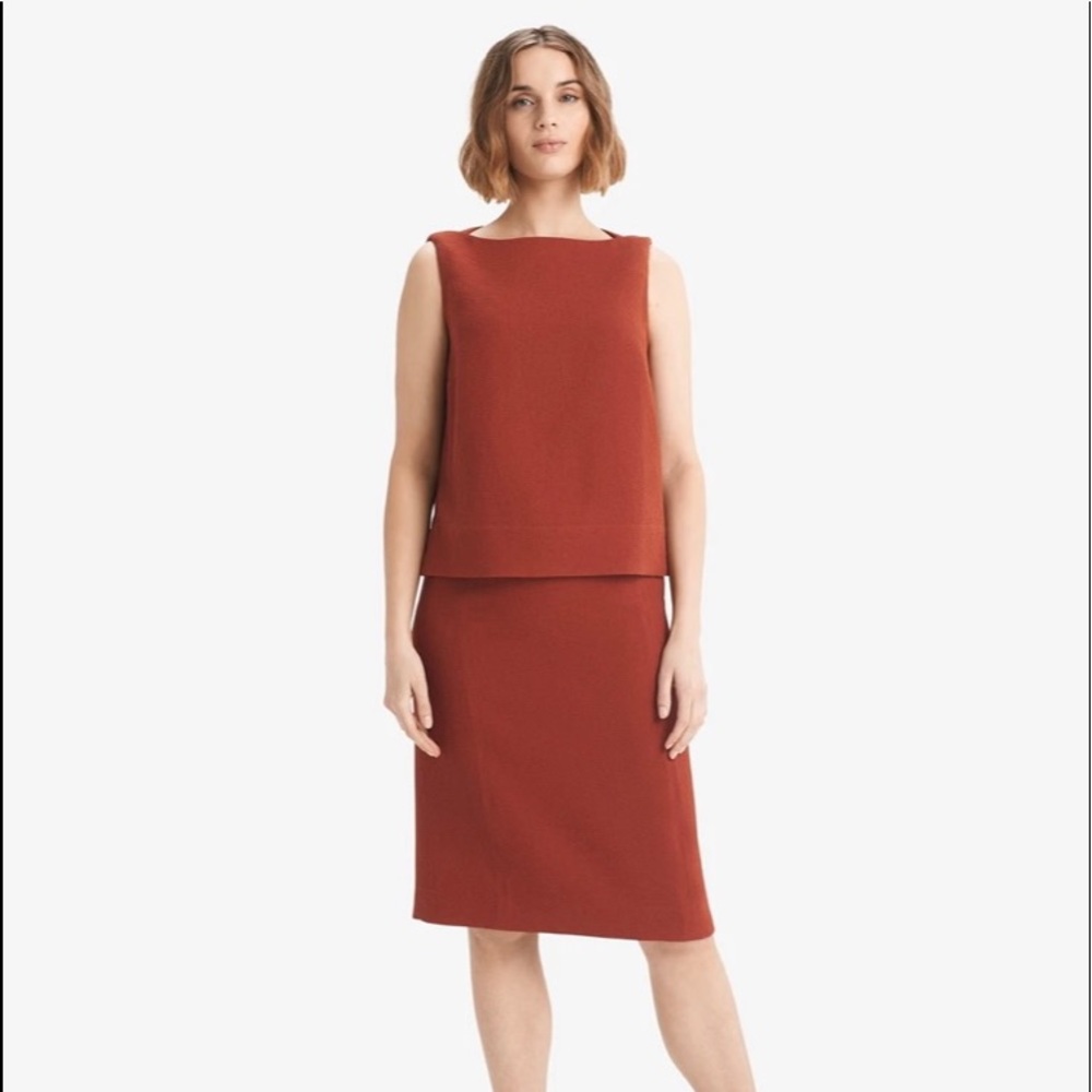 mmlafleur large Sadie Staccato top in Adobe color